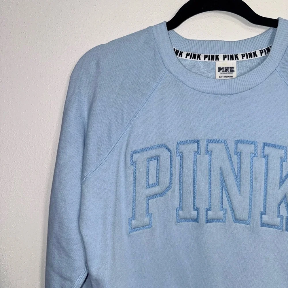 Victoria’s Secret PINK Baby Blue Sweatshirt Embroidered Logo Small Women’s - Picture 3 of 12